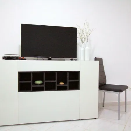 Apartment Stunning 2 Bedrooms